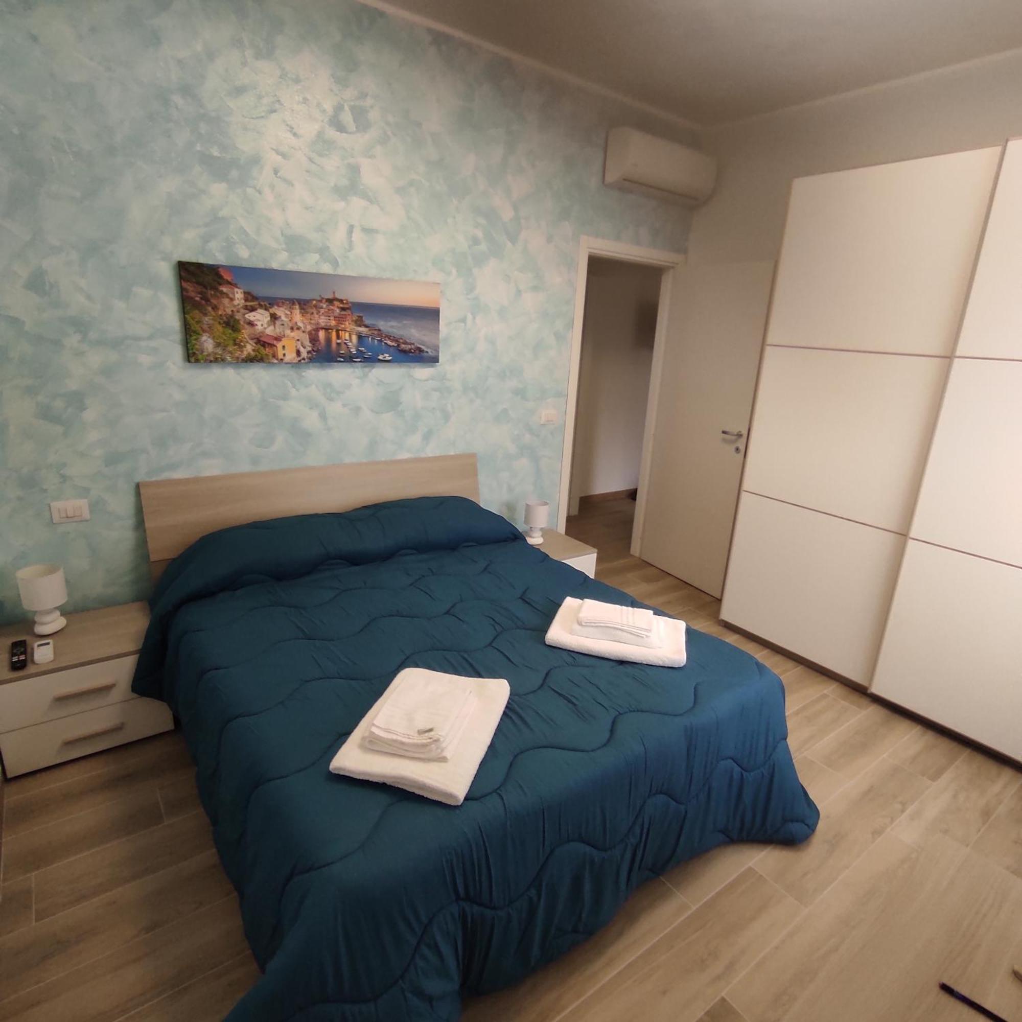 Onda Marina 2 Apartment La Spezia Bagian luar foto